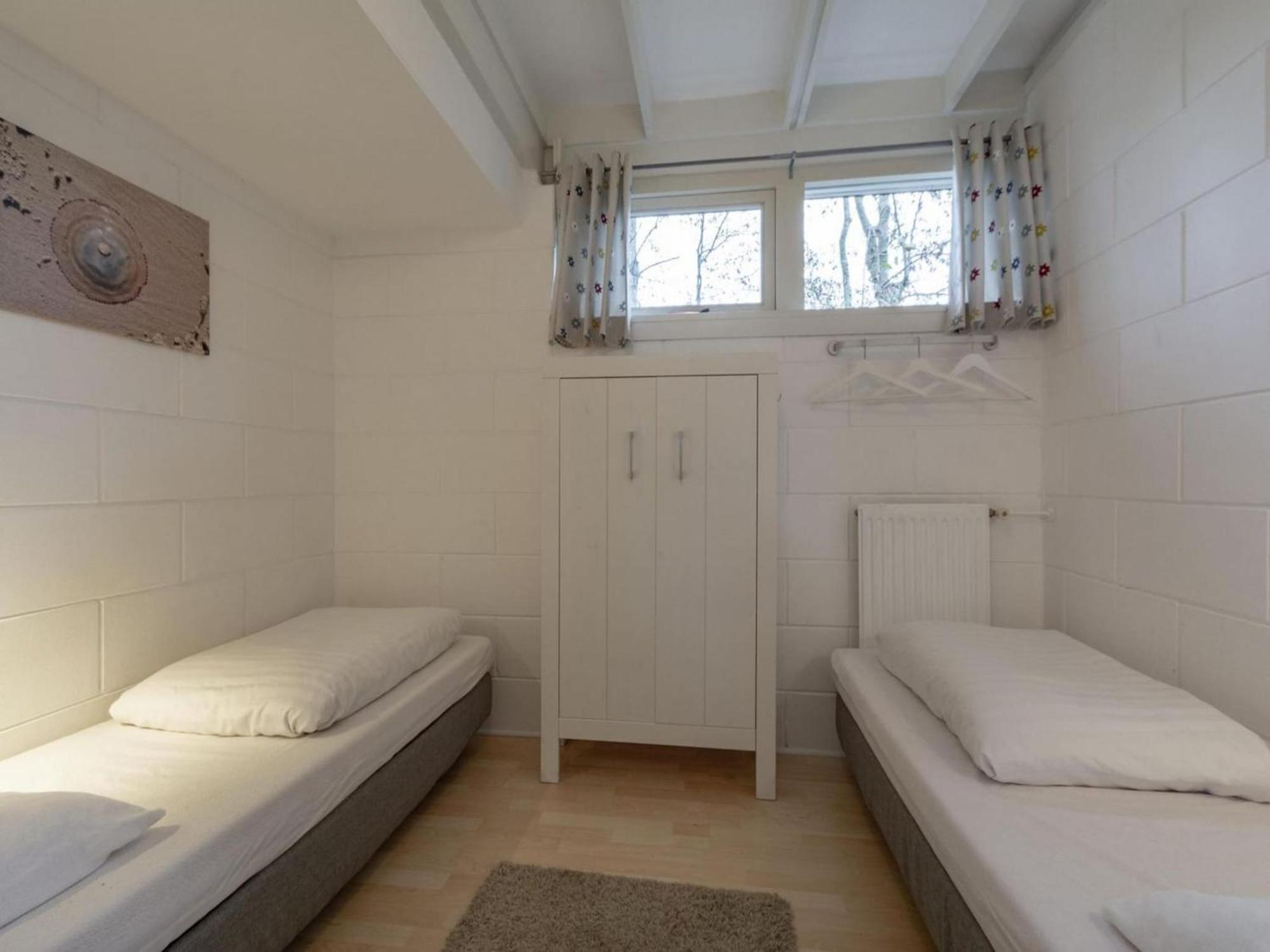 Attractive Holiday Home Close To Beach Sint Maartensvlotbrug Экстерьер фото
